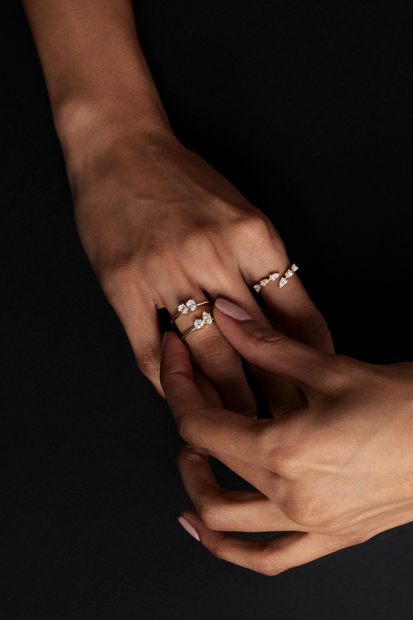Pear and Oval Diamond Toi Et Moi Ring | 18K White Gold
