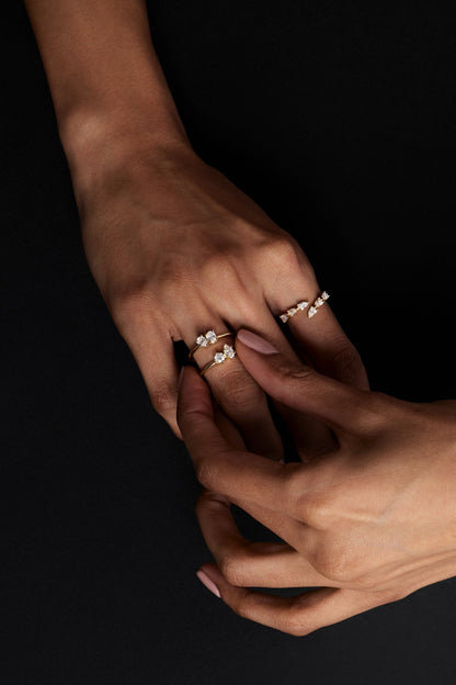Pear Diamond and Oval Emerald Toi Et Moi Ring | 18K White Gold