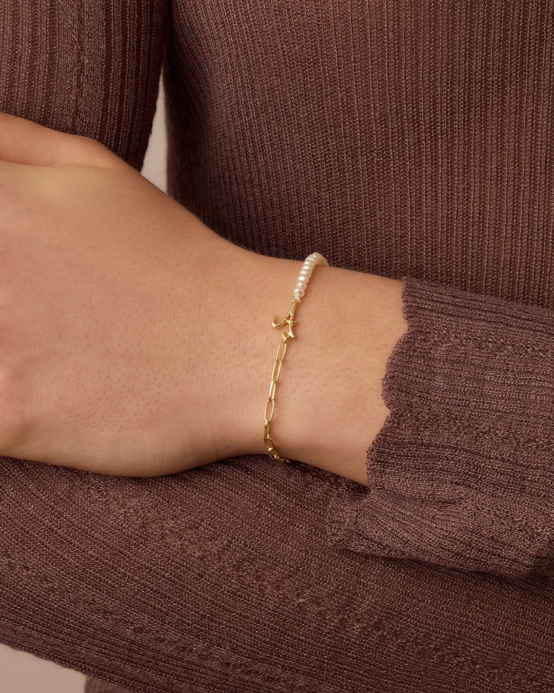 Lou Pearl Alphabet Bracelet